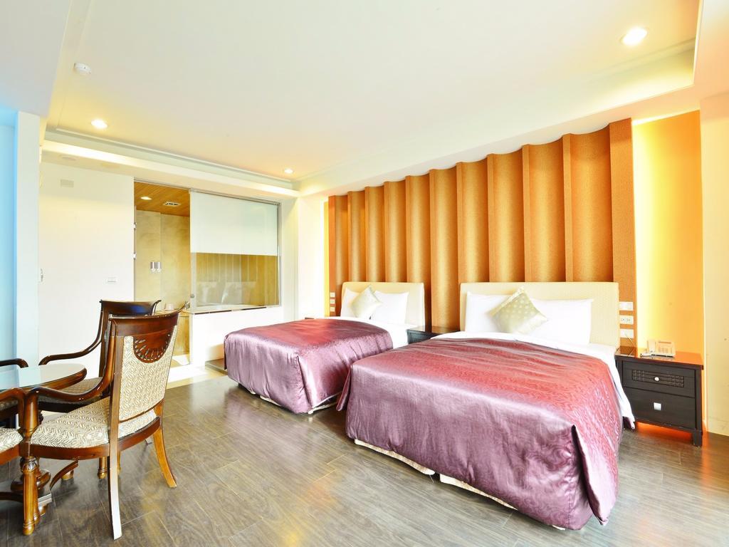 Tranquil Sea Vacation Hotel Kenting Esterno foto