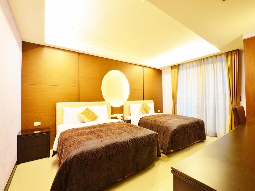 Tranquil Sea Vacation Hotel Kenting Esterno foto