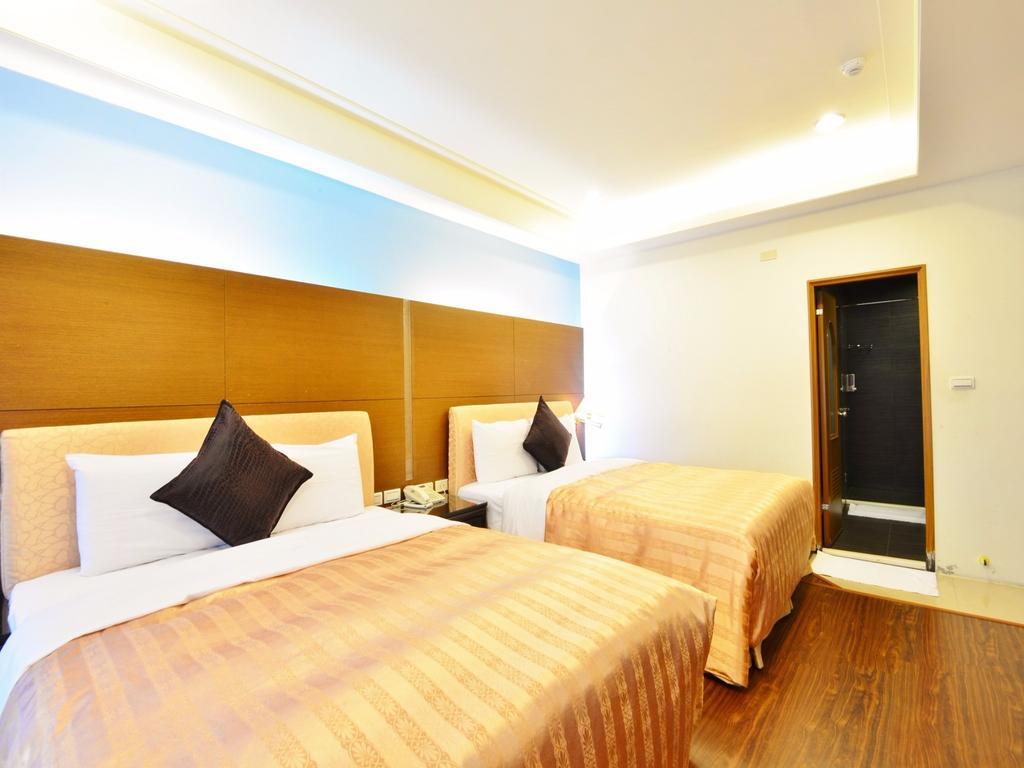 Tranquil Sea Vacation Hotel Kenting Esterno foto
