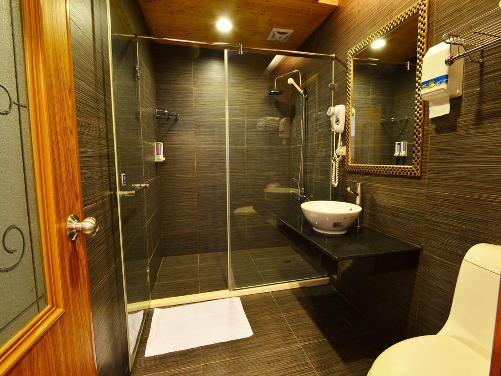 Tranquil Sea Vacation Hotel Kenting Esterno foto