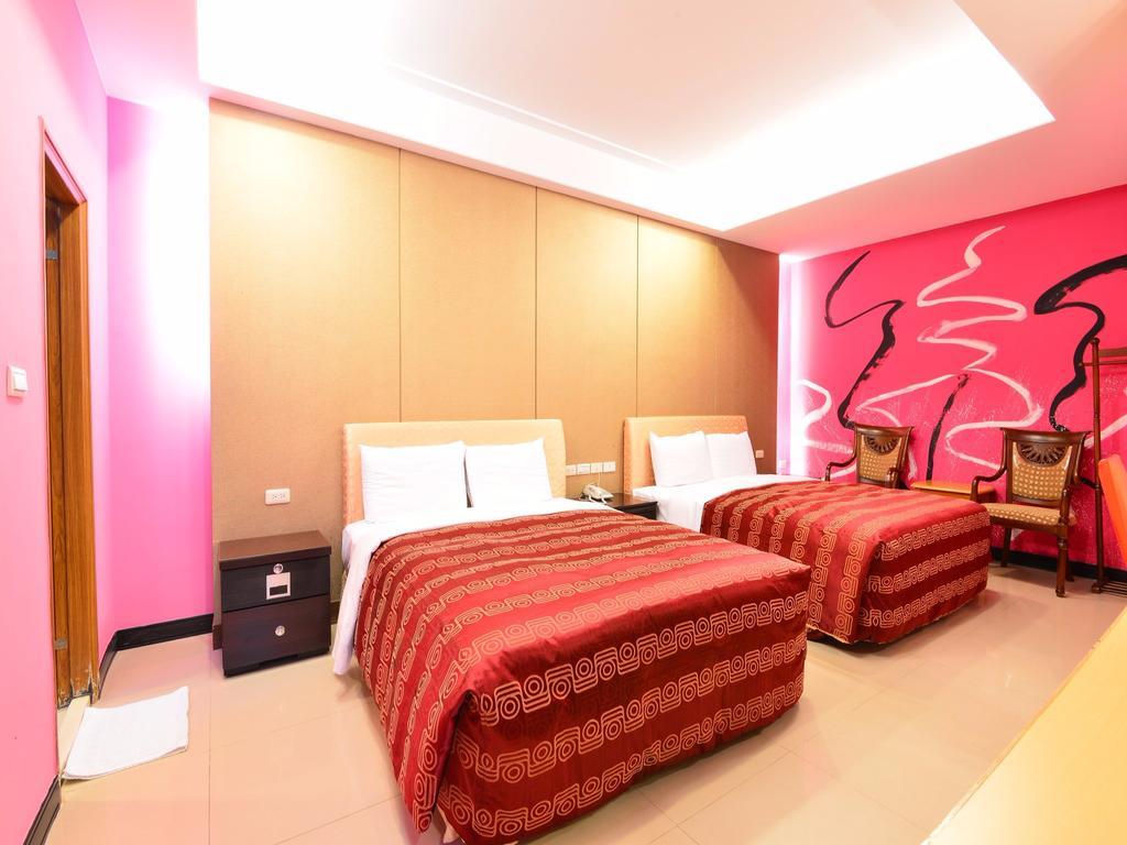 Tranquil Sea Vacation Hotel Kenting Esterno foto