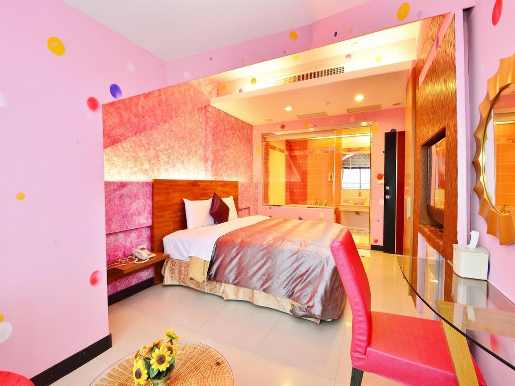 Tranquil Sea Vacation Hotel Kenting Esterno foto