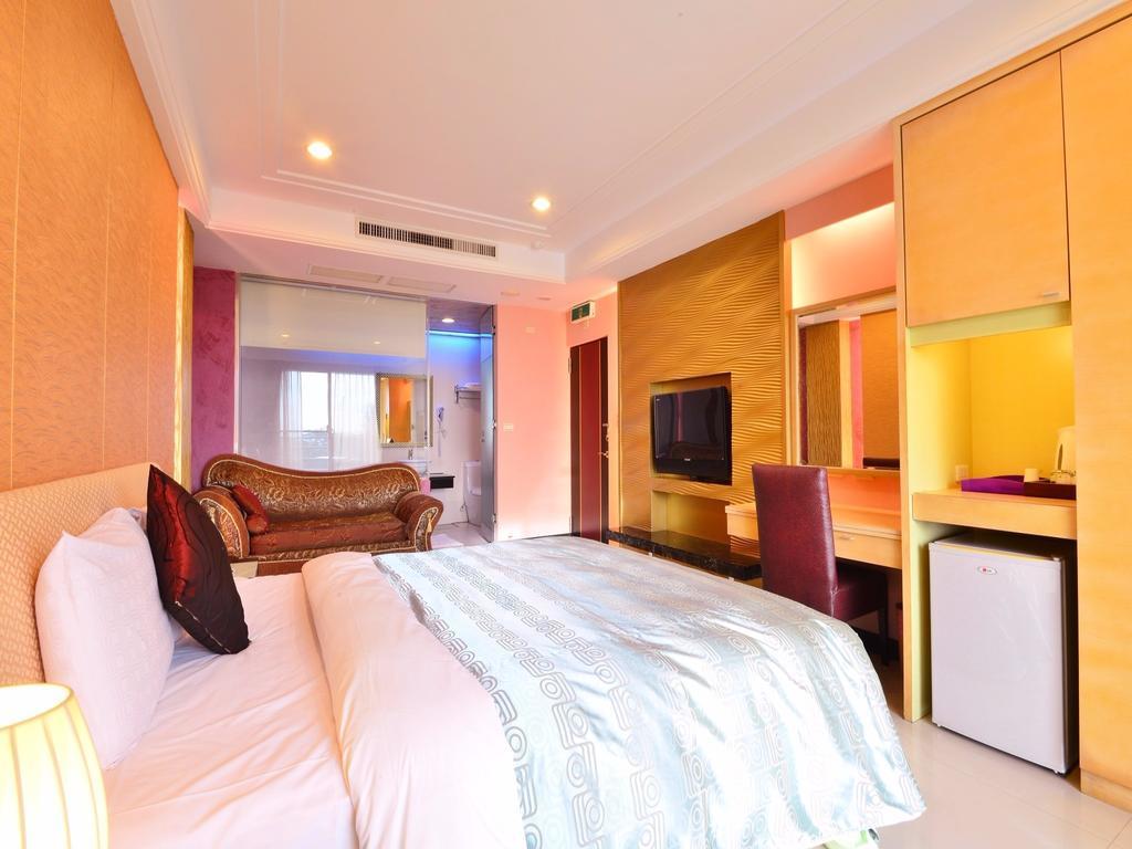 Tranquil Sea Vacation Hotel Kenting Esterno foto