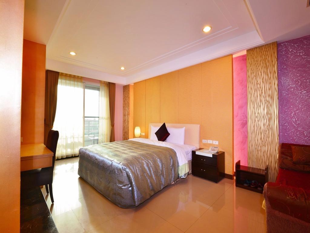 Tranquil Sea Vacation Hotel Kenting Esterno foto