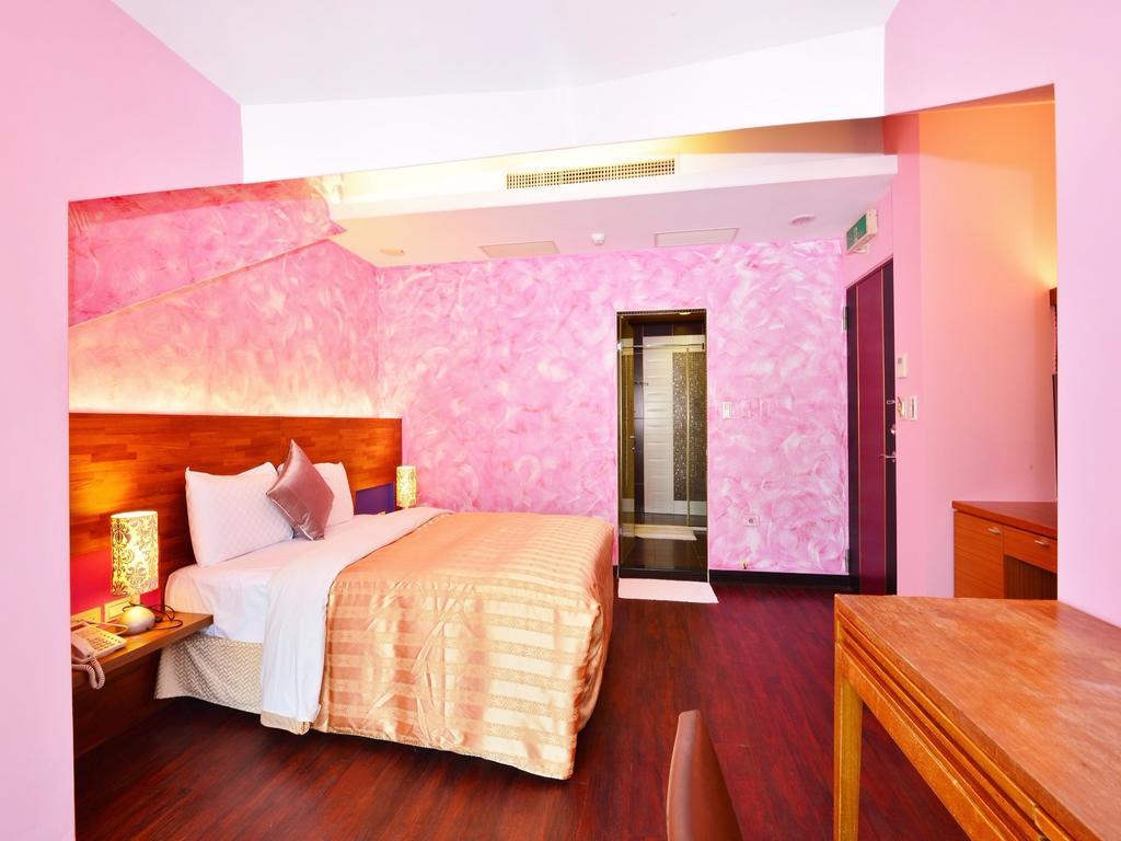 Tranquil Sea Vacation Hotel Kenting Esterno foto