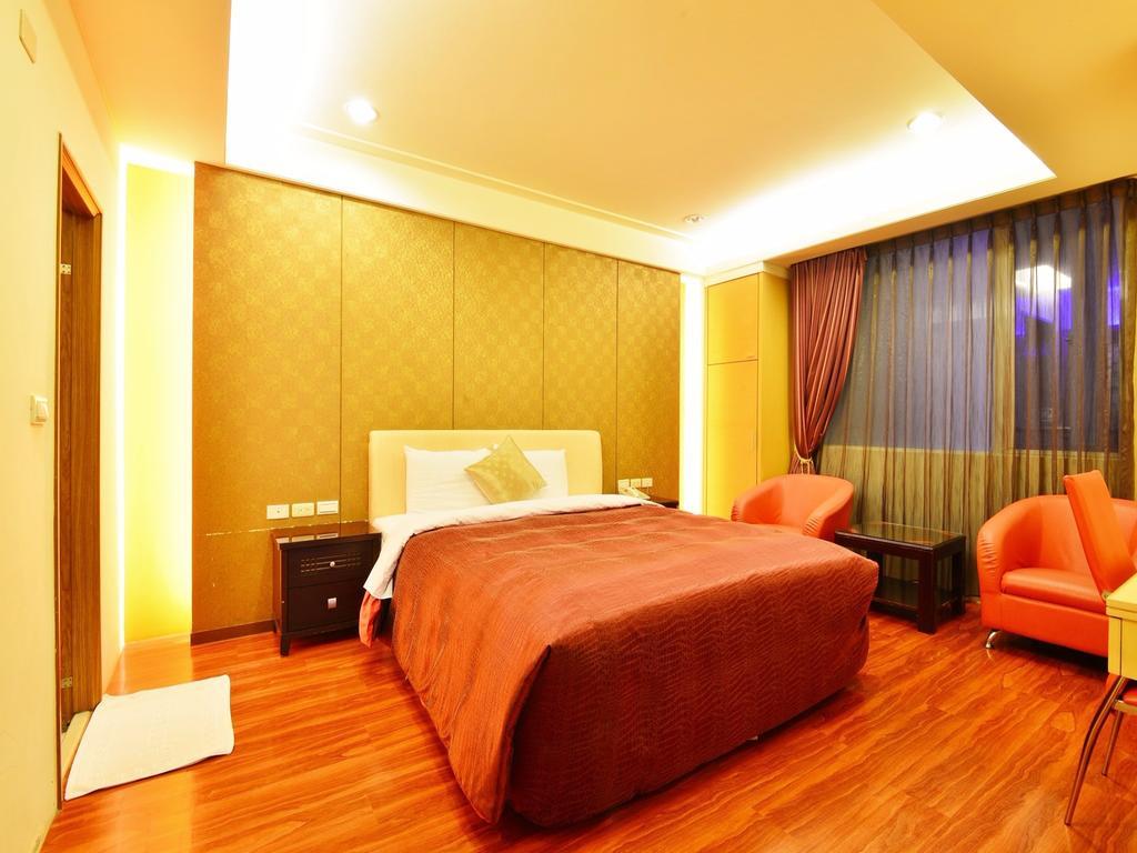 Tranquil Sea Vacation Hotel Kenting Esterno foto